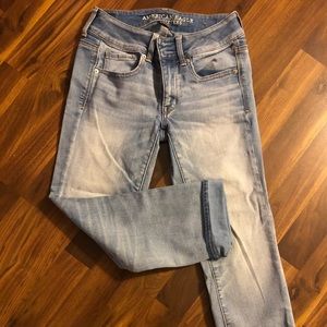 American Eagle Capris